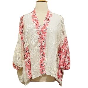 BNWOT POL Oversized Floral Lace Kimono  sz M
